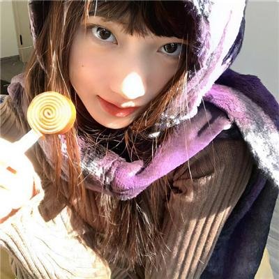 玻璃之花与坏掉的世界 海报