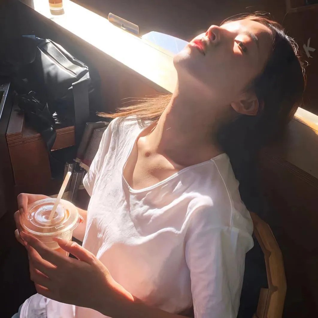 萤火虫之墓 海报
